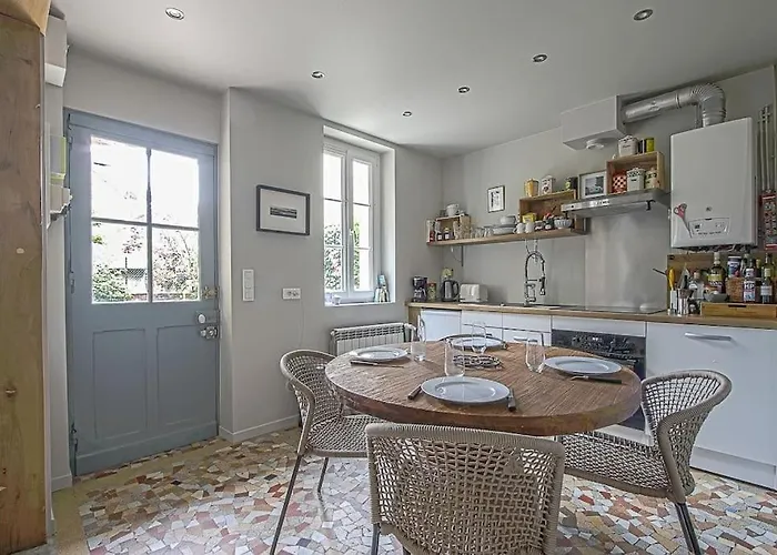 Maison De Avec Jardin Holiday home